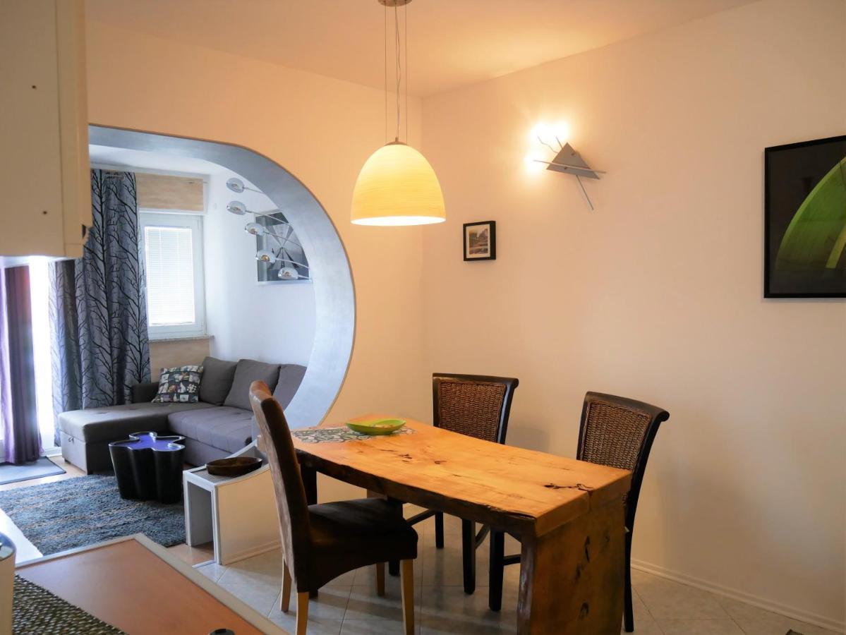 Pakua Apartments & Penthouse Ровинь Экстерьер фото