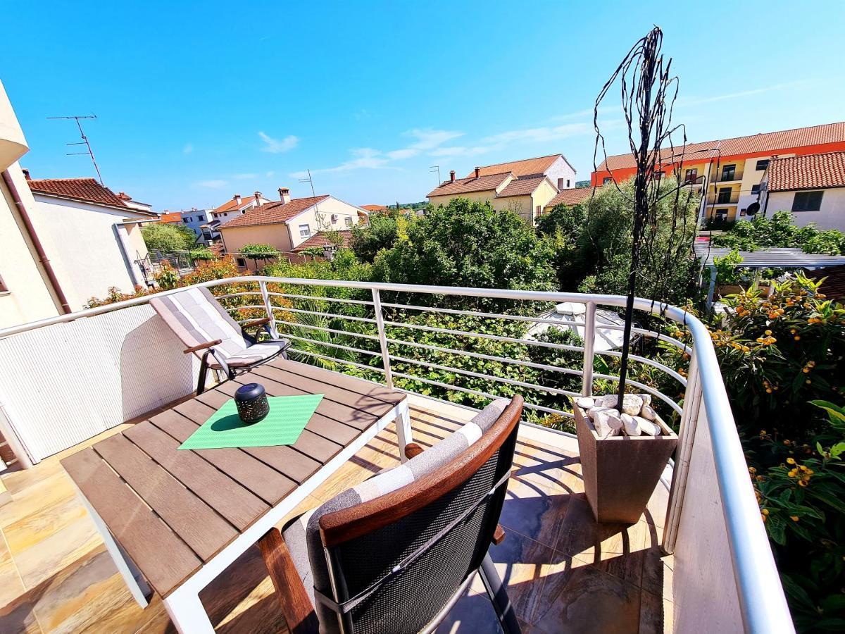Pakua Apartments & Penthouse Ровинь Экстерьер фото
