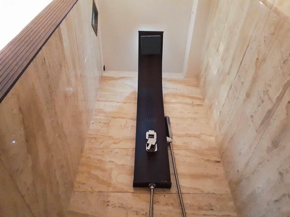 Pakua Apartments & Penthouse Ровинь Экстерьер фото